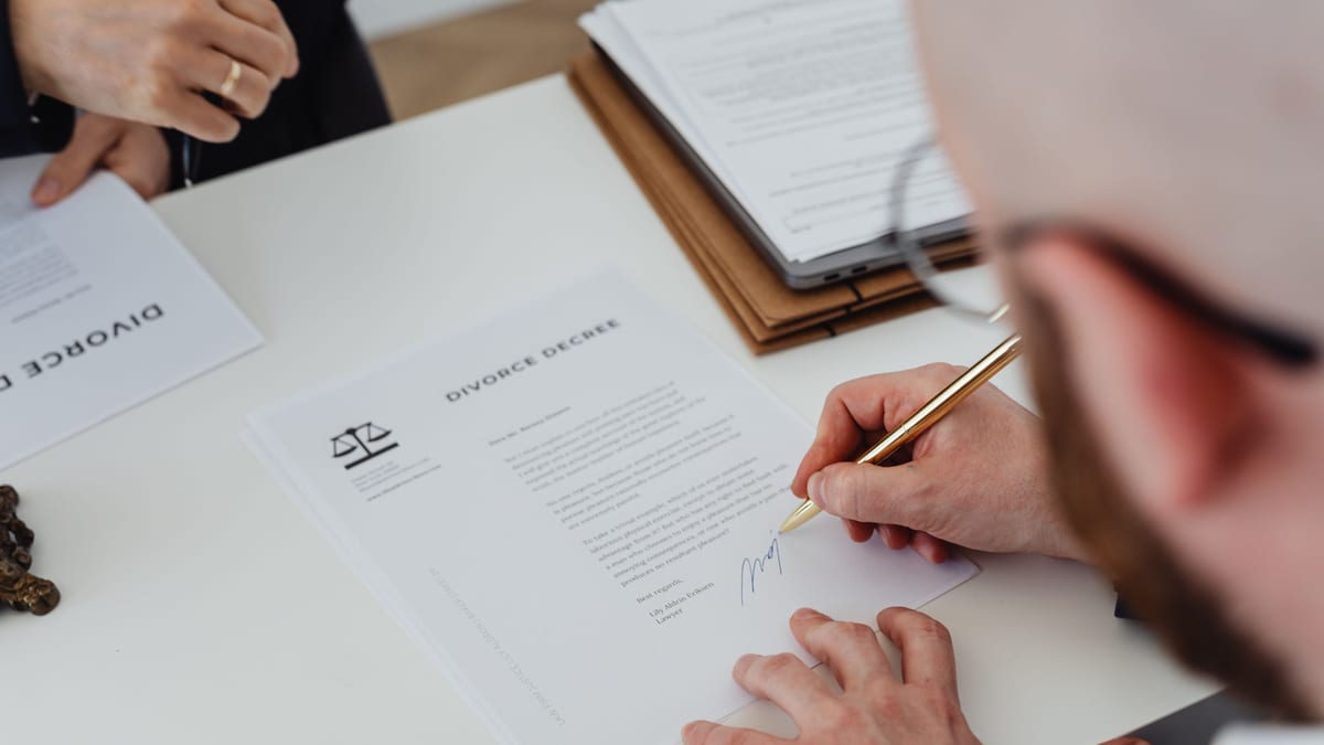 Signature d'un acte dans une étude